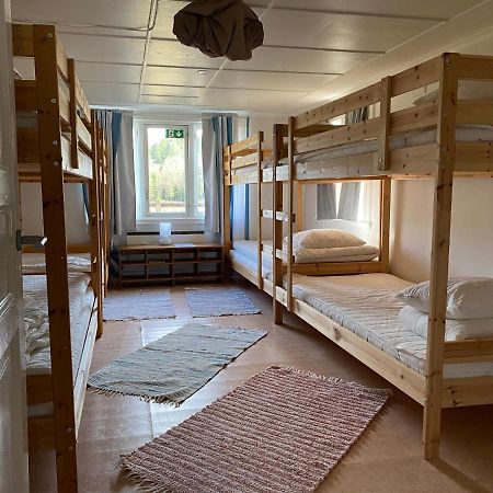 Bjoersjoeas Vildmark - Room In The Main House Olofstorp 外观 照片