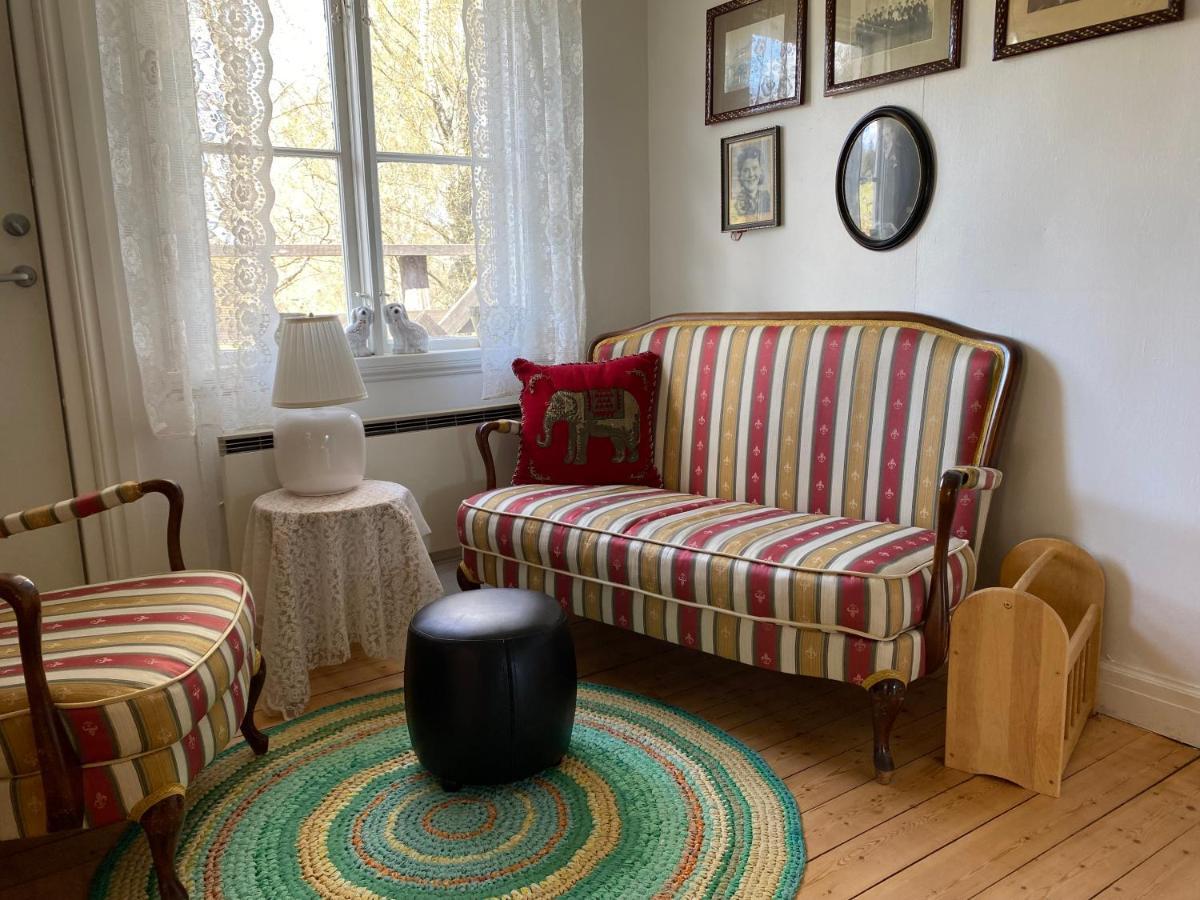 Bjoersjoeas Vildmark - Room In The Main House Olofstorp 外观 照片